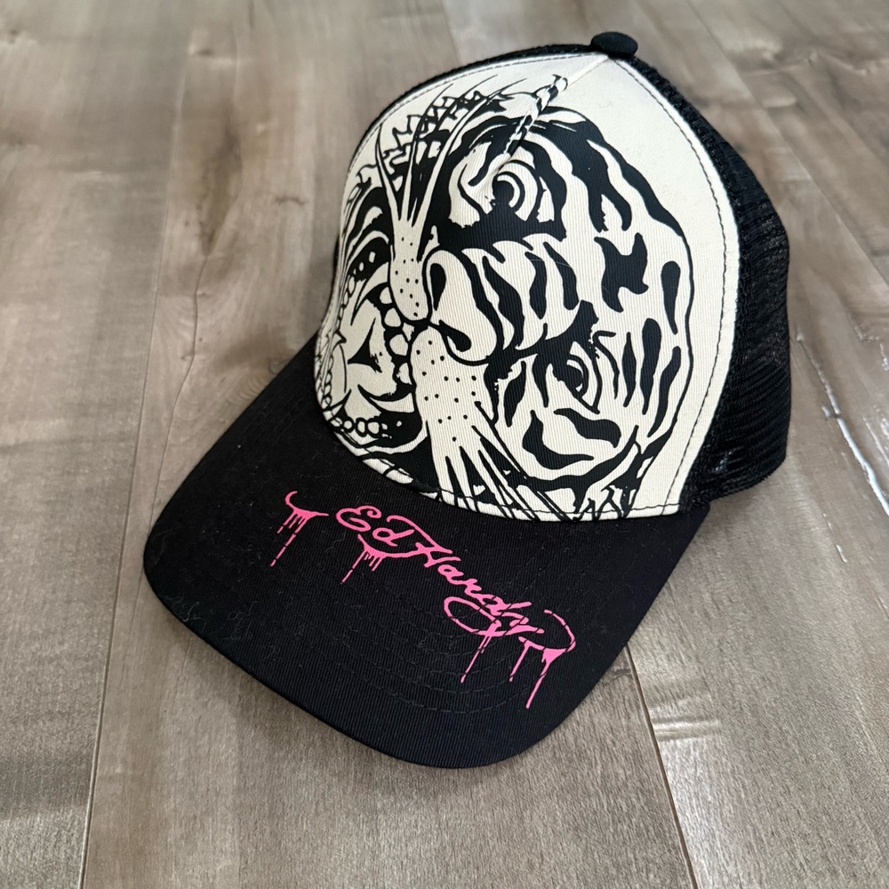 Ed Hardy Tiger Hat Trucker Baseball Cap Black Cream Pink Adjustable One Size